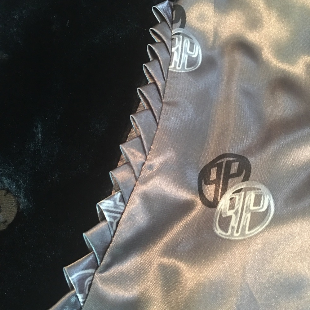 Dennis Basso Black Faux Fur Coat - Picture 5 of 7